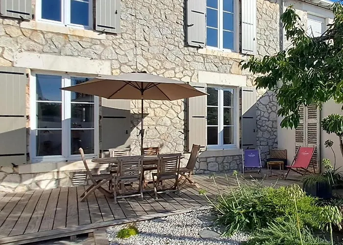 Villa L'Armada, proche gare, LR139 à La Rochelle 